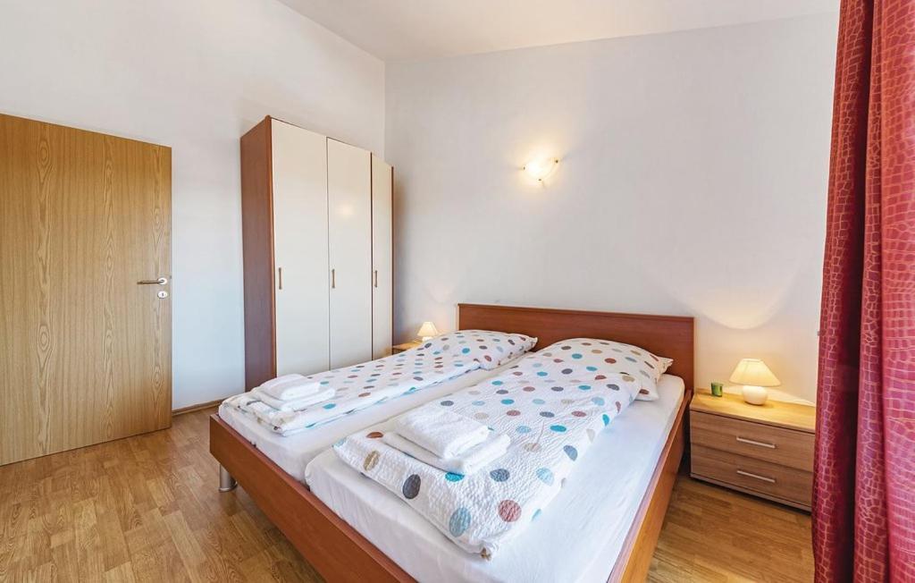 Apartments Veda Pula Bagian luar foto