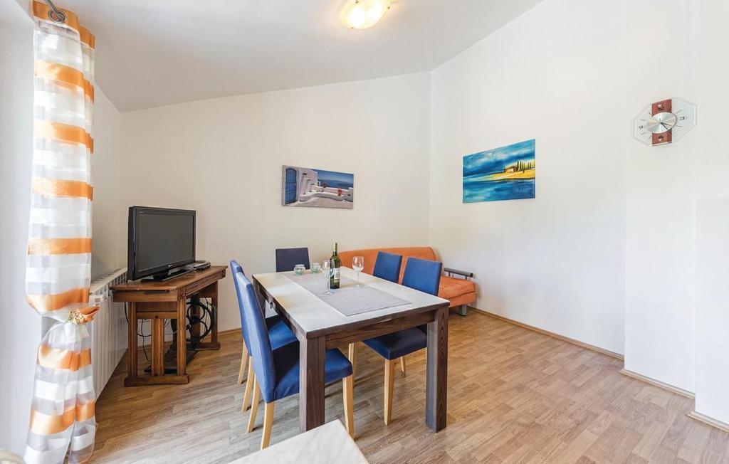 Apartments Veda Pula Bagian luar foto