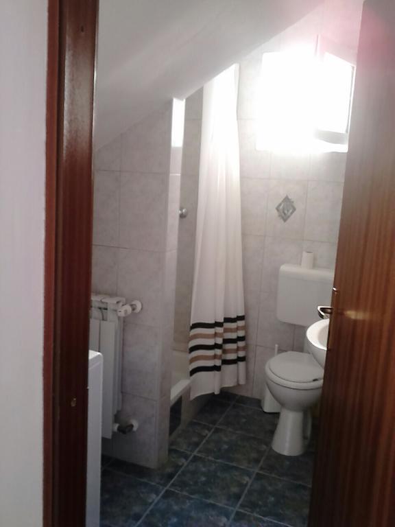 Apartments Veda Pula Bagian luar foto
